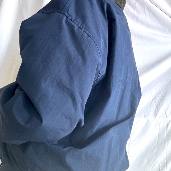 Dunbrooke NASCAR Oversized Navy Blue Windbreaker Jacket - Picture 4 of 7